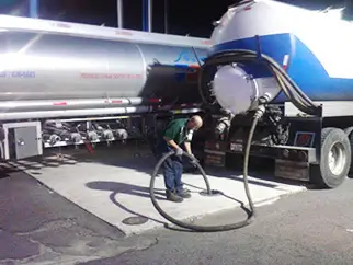 Petro taino truck being loaded